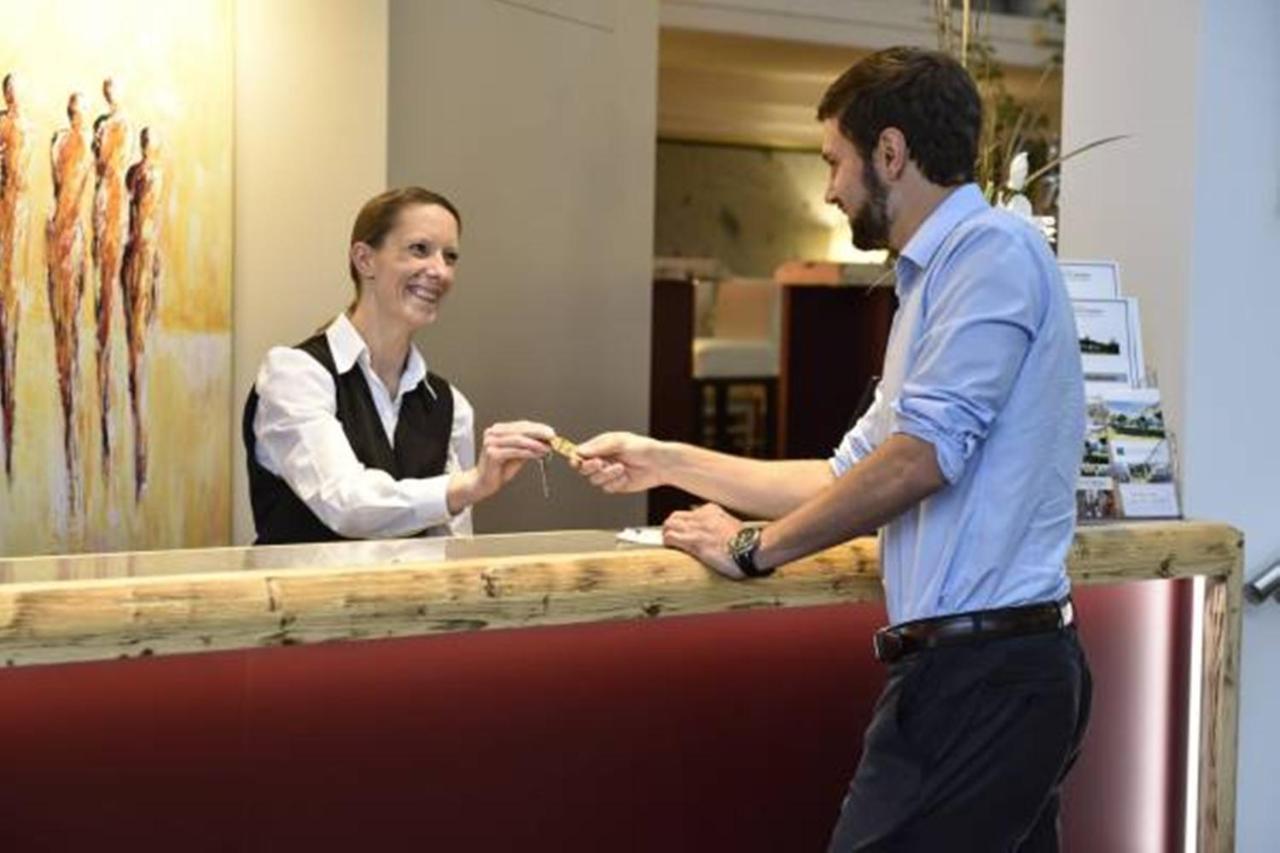 Atrium Hotel Amadeus Osterfeld Esterno foto