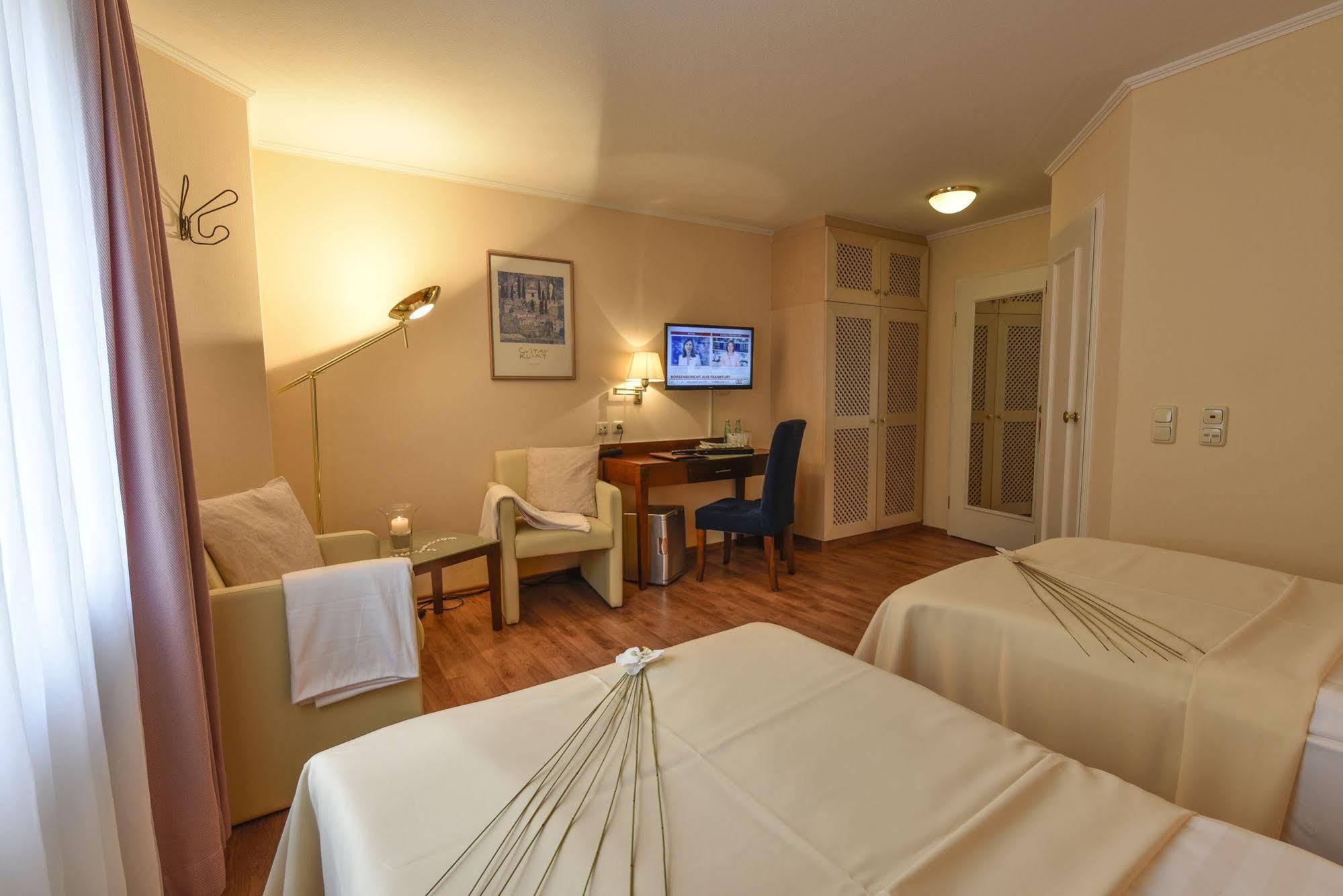 Atrium Hotel Amadeus Osterfeld Esterno foto